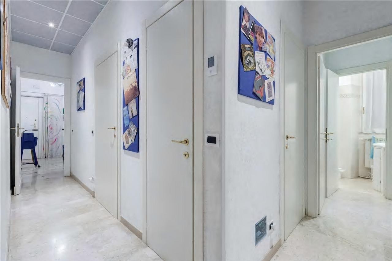 Holiday Jeans Apartment ローマ エクステリア 写真